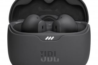 コスパ最強！圧倒的装着感の完全ワイヤレスイヤホン『JBL TUNE BEAM』は便利機能が盛りだくさん