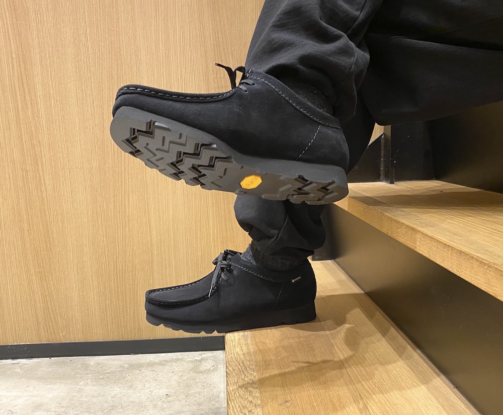 定番の冬ギフト GORE-TEX Clarks クラークス wallabeeワラビー