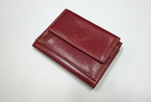 梨花さんや畑野ひろ子さんも所有するらしい極小財布。使ってみてその魅力がわかりました！