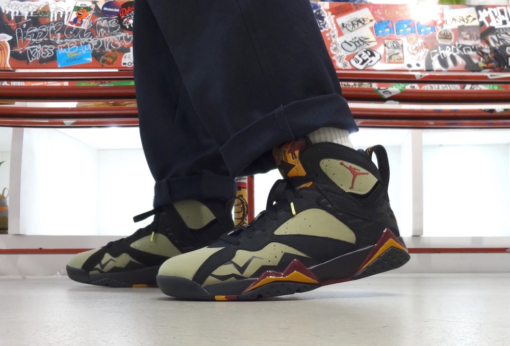 NIKE AIR JORDAN 7 RETRO SE ナイキ ジョーダン新品未使用です