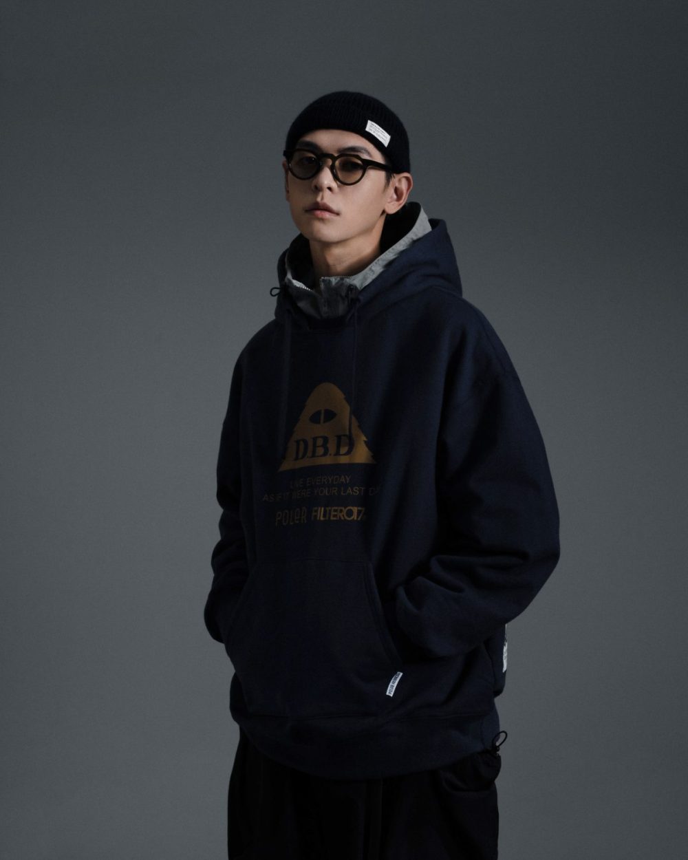 「D.B.D Logo Hoodie」のスタイリングイメージ