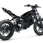 「Z e-1」はZ400の車体をベースとして安心感の高いハンドリングを実現