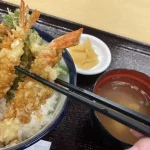 第1位　【ずわい蟹は豪華すぎ……】コスパ最強＆冬の味覚てんこ盛りな「天丼てんや」の期間限定メニューを実食してみた！