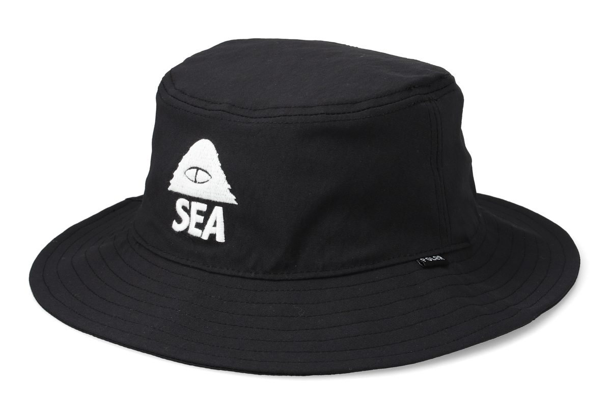 「POLeR × WDS FIELD BUCKET HAT」￥8,250／ブラック