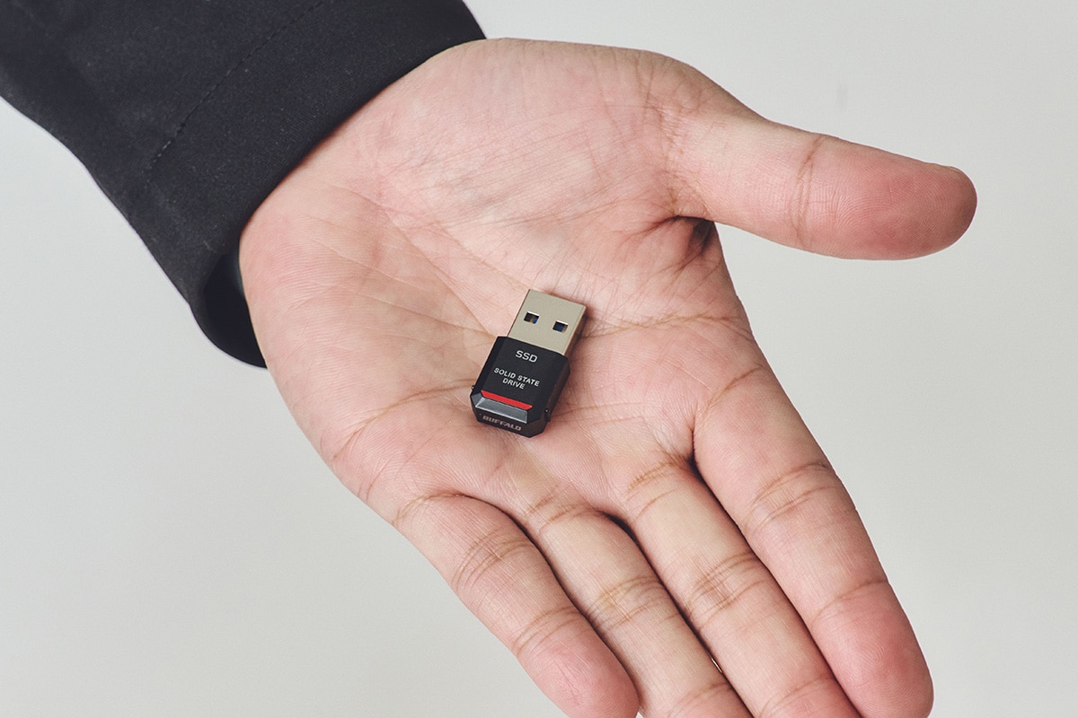 バッファローの外付けSSDとして史上最小サイズを実現