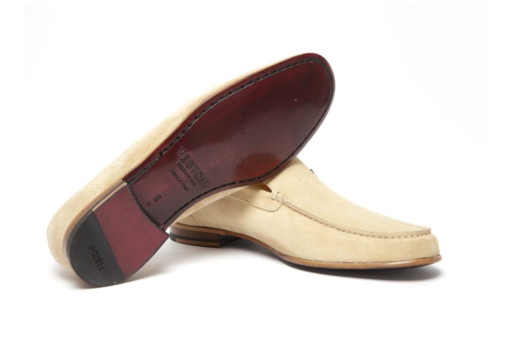 「Unlined Suede Loafer」￥121,000／2色展開（ブラウン、グレーベージュ）