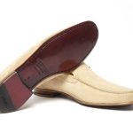 「Unlined Suede Loafer」￥121,000／2色展開（ブラウン、グレーベージュ）