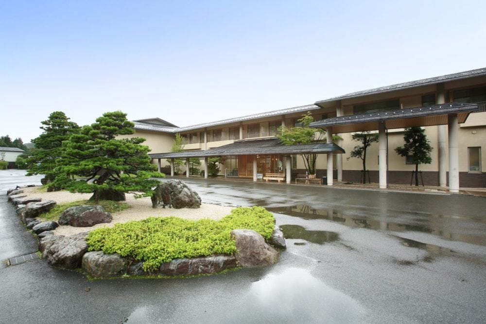 亀嵩温泉 玉峰山荘