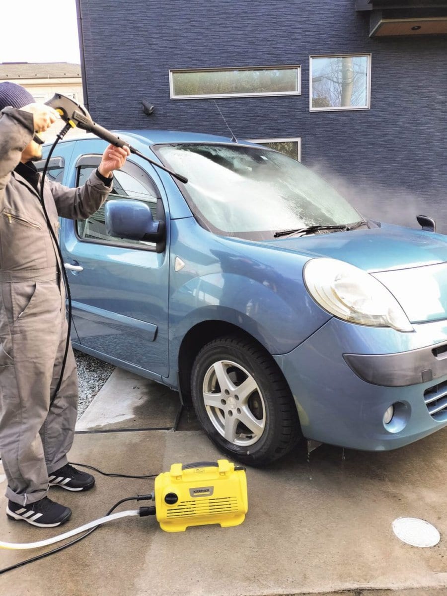 クルマや駐車場のタイル掃除にもってこい