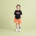 「ECO HYBRID BOX LOGO KIDS TEE」￥4,400／4色展開（ブラック、ピンク、ホワイト、イエロー）