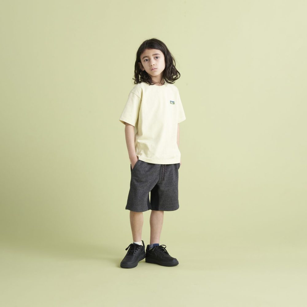 「ECO HYBRID KIDS SWEAT SHORTS」￥4,950／3色展開（ブラック、ライトグレー、オートミール）