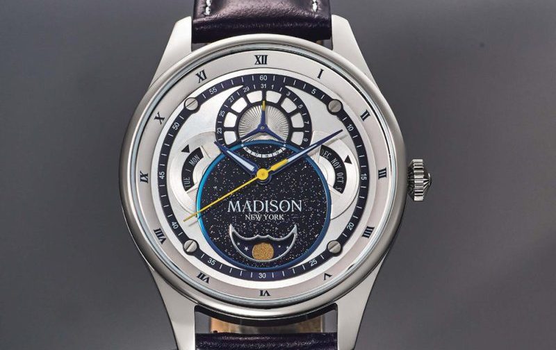 第2位　【5万円以下の腕時計対決】ビジネスシーンで絶対の“高見え時計”はコレを選べ！プロ激推しの新作時計トップ3