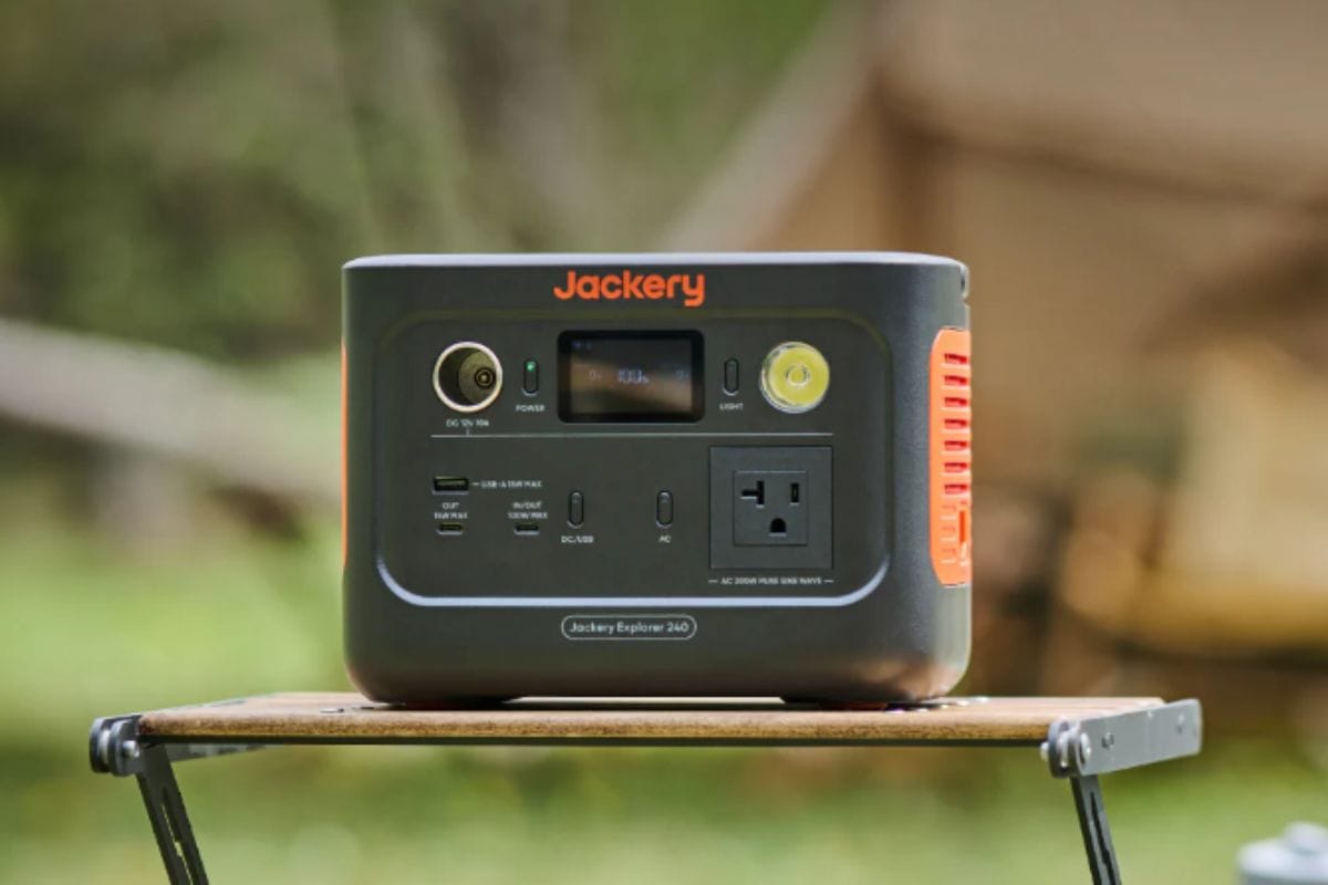 【ポタ電のベストバイ】世界累計50万台以上販売した「Jackery ポータブル電源 240」がリニューアル！