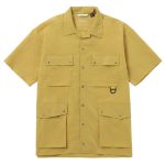 「Dot Air® UTILITY PK SHORT SLEEVE SHIRT（メンズ）」￥17,600／MUSTARD