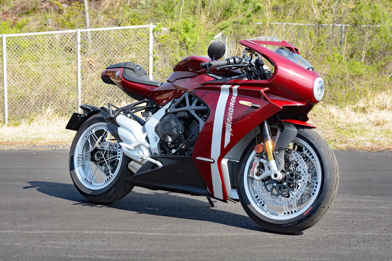 走る宝石とも呼ばれる美しいオートバイ、MVアグスタのスーパーヴェローチェ98エディツォーネ・リミネータ