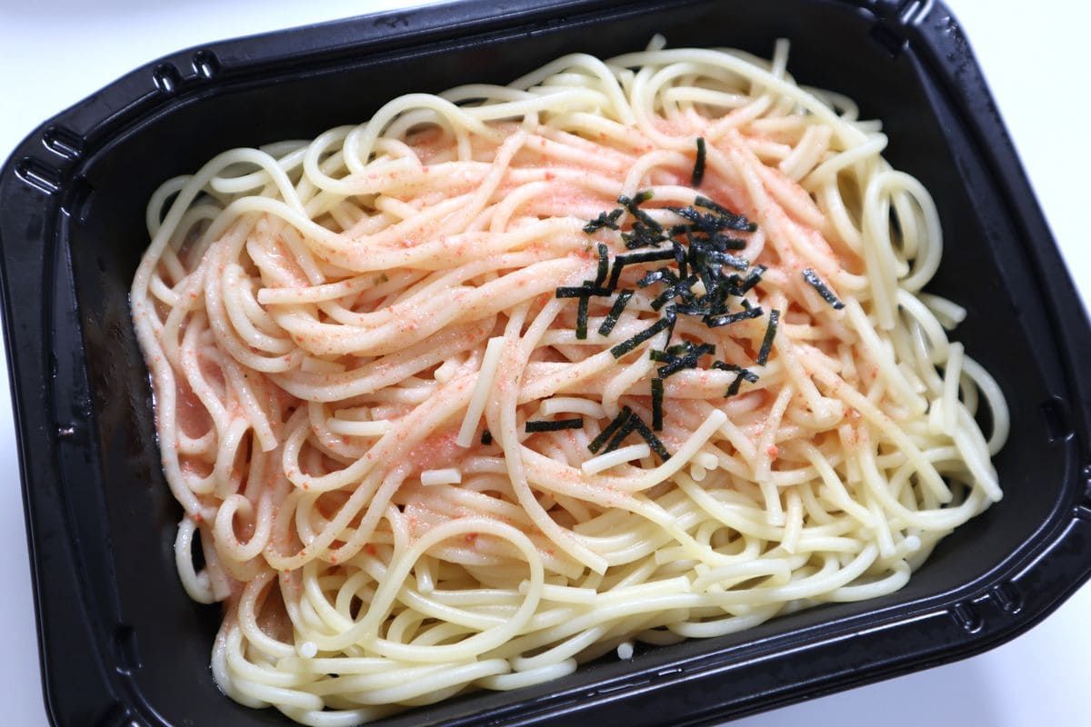 ドンキの冷凍パスタ「ヤバ盛り」シリーズ明太子