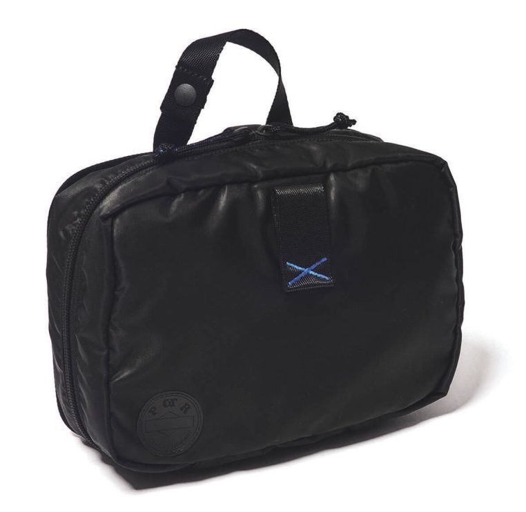 吉田カバンの超話題ブランド】旅先や出張先で使い勝手抜群……「POTR