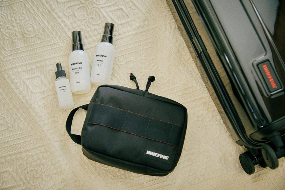 「ROUTINE COSMETICS POUCH SET」￥10,450