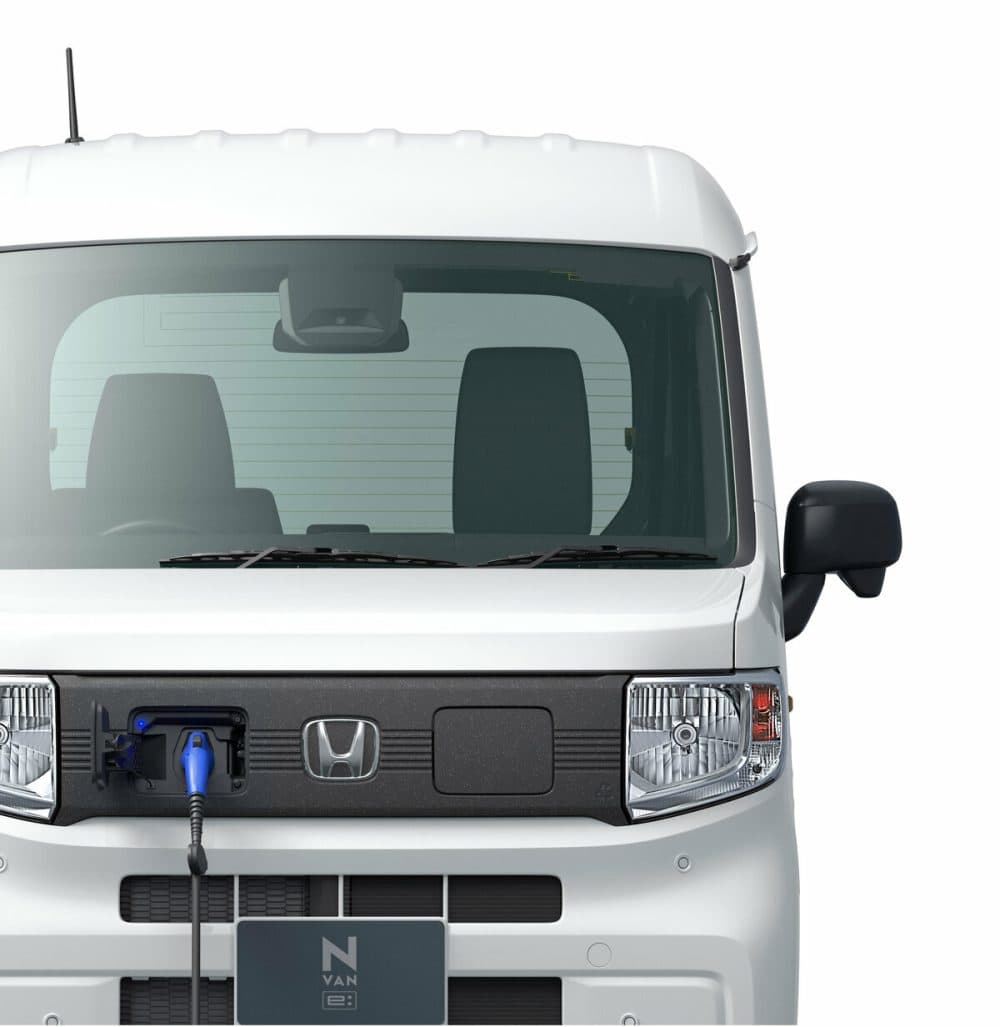 「N-VAN」をベースに電気自動車ならではの使い勝手を加えた登場