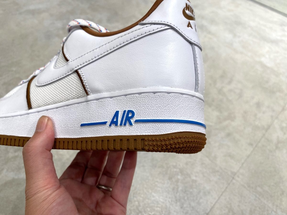 Nike Air Force 1 07 Lx