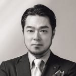 「ウォッチディレクター　篠田哲生さん」　時計学校に通い、時計の構造や分解、組み立ての技術なども習得した理論派。著書『教養としての腕時計選び』も好評