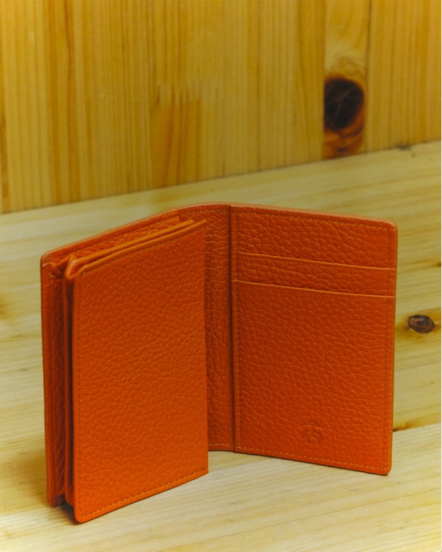 「別注CARD CASE」の内装