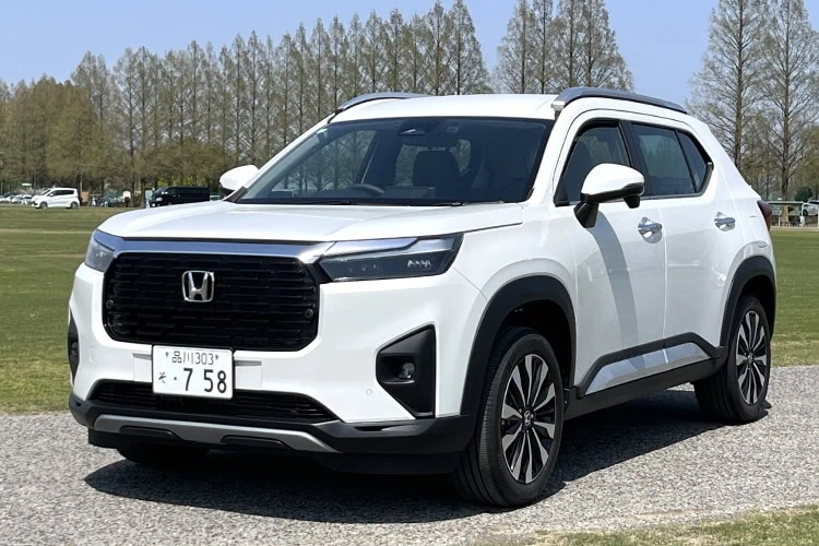 第2位　「車が高すぎて買えない…」物価高騰の奥の手となる“衝撃コスパSUV”に驚き！ホンダの新型WR-Vを自動車ジャーナリストが徹底解説『小沢コージの遊べるクルマ』