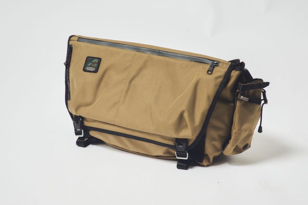 330×1000D CORDURA STANDARD　SERIES MESSENGER ￥28,600
