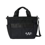 A.P.C. GOLF × BRIEFING GOLF「クラシック カートトート TL」￥30,800／2色展開（黒、カーキ）