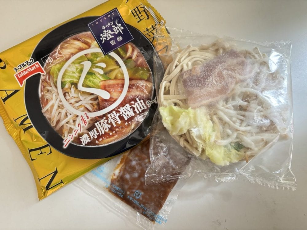 燈郎監修まるぐ濃厚豚⾻醤油ラーメン