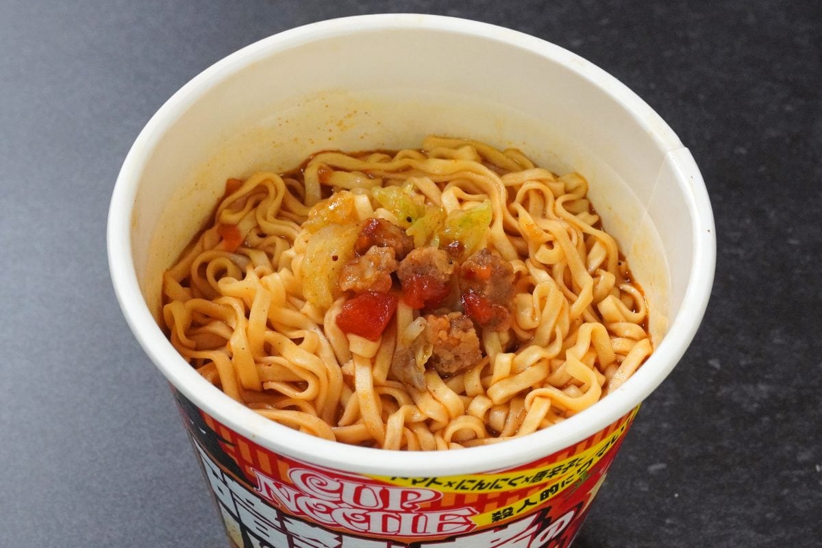 日清食品「カップヌードル 暗殺者のパスタ風 ビッグ」