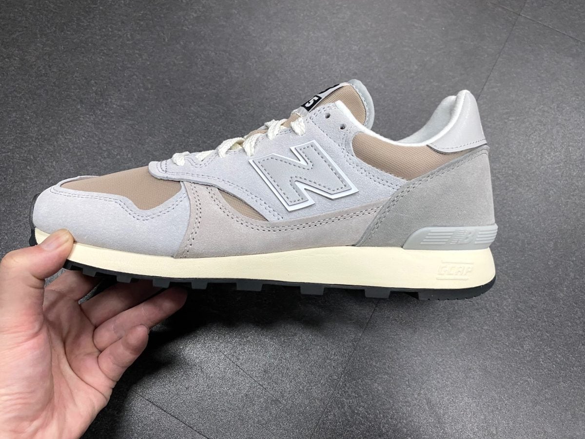 時代を超える美学」足元の新時代を切り開く“ニューバランス475”を