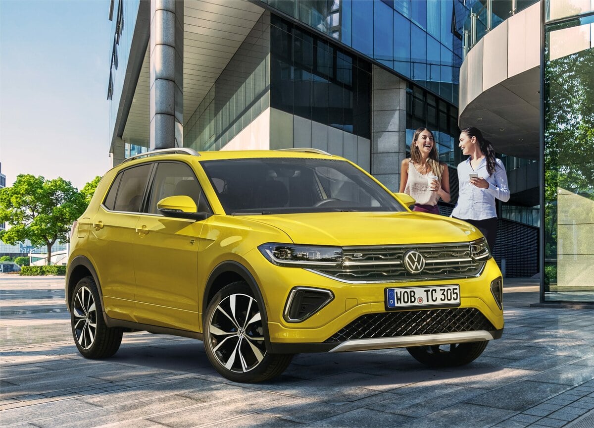 AiNA THE END × フォルクスワーゲン」出演CMが早くも話題！ライブ