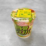 日清食品「カップヌードル 豚骨ジェノバ ビッグ」