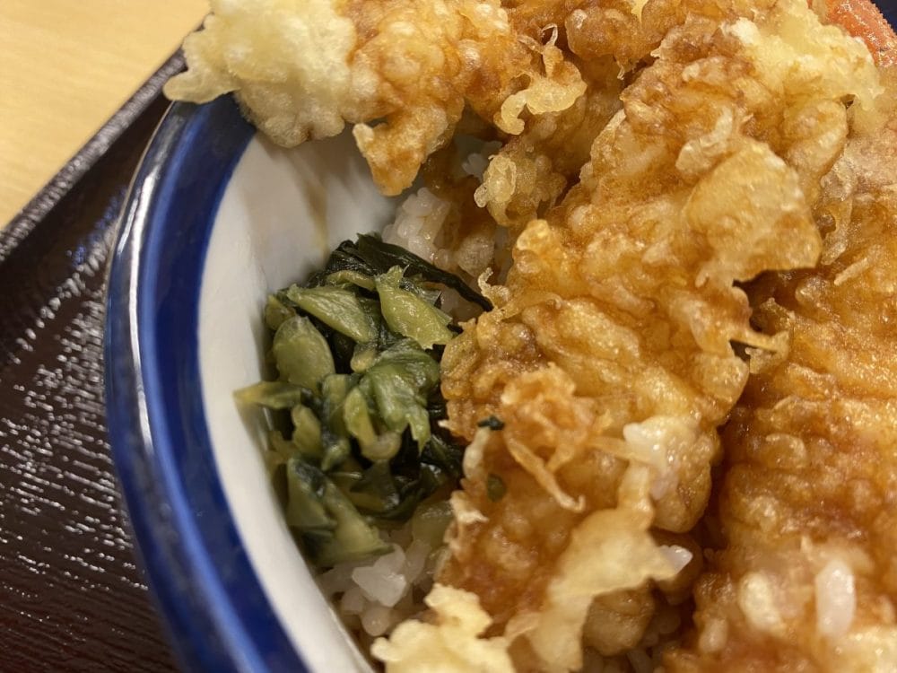 箸休めの広島菜漬けは青じそ風味