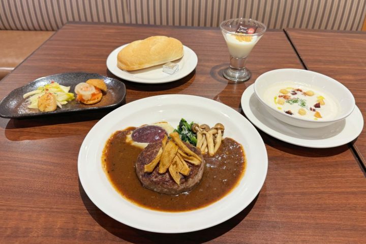 「ガストで“ガチフレンチ”のコース料理!?」1,990円でこの出来は驚き…ミシュラン獲得シェフ監修『至福のフレンチコース』をグルメライターが体験してみた