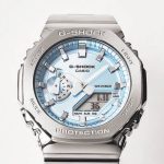 G-SHOCK GM-2110D-2／今作が発売されたタイミングで、全5色のトレンドカラーがラインナップ