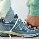 「オーラリー×NB」仏ファッションウィークで注目を集めた「MADE in USA 990v4」が販売開始！