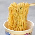 日清食品 カップヌードル 白担担