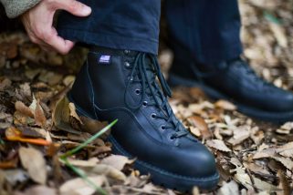 「激熱コラボの新色」焚火にも強い優秀ブーツ、スノーピーク×ダナー“SP Danner Light 2”に待望のブラックが仲間入り