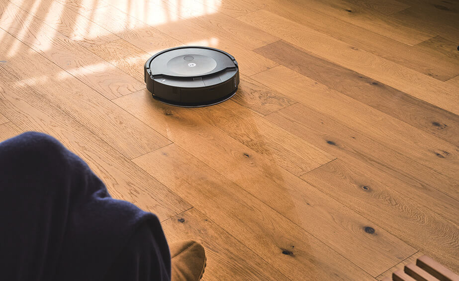 アイロボット
Roomba Combo 10 Max ロボット ＋ AutoWash充電ステーション　「フローリングは水拭き！」