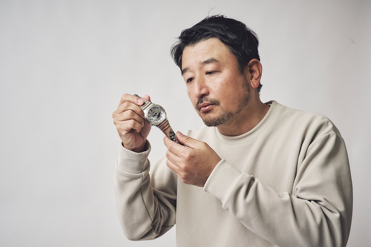 メタリックなのにグネグネ動く!?」G-SHOCKのタフシリコーンバンドに