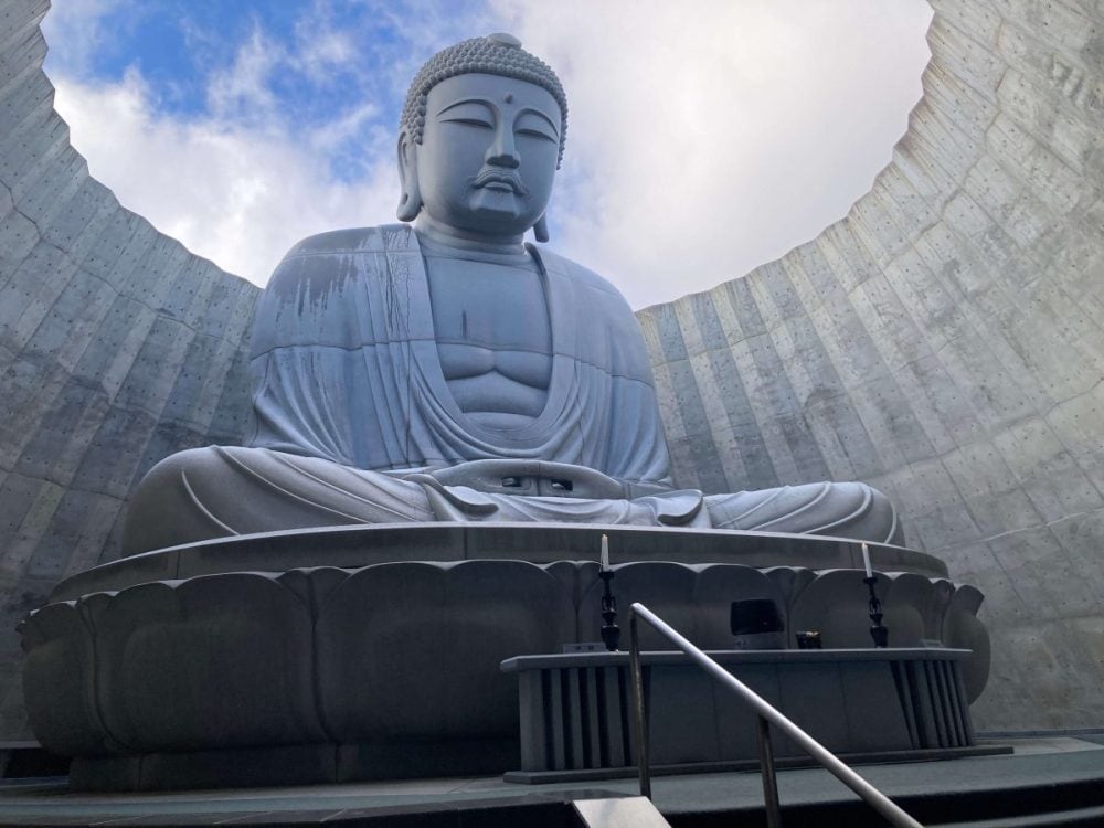 真駒内滝野霊園、頭大仏