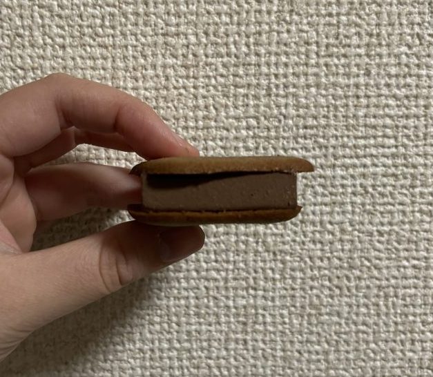 ミルクチョコレートの厚さがインパクト大！