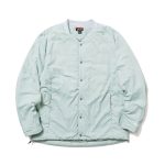 ナンガ「NO COLLAR SOFT DOWN CARDIGAN」￥28,600／グリーン