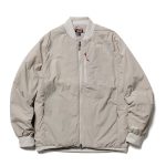 ナンガ「SOFT DOWN VARSITY BLOUSON」￥31,900／ベージュ