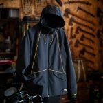 グリップスワニー × アトモス「Ninja Tech Jacket」￥26,400