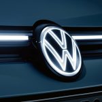 「VW」エンブレムはイルミネーション付き