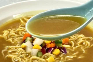 “本当においしかった！”インスタントラーメン年間ベスト5、「暖かいスープと麺と…」この冬ストック買い推奨のカップ麺 ほか【即席麺マニアの人気記事ランキングベスト3】（2024年12月版）