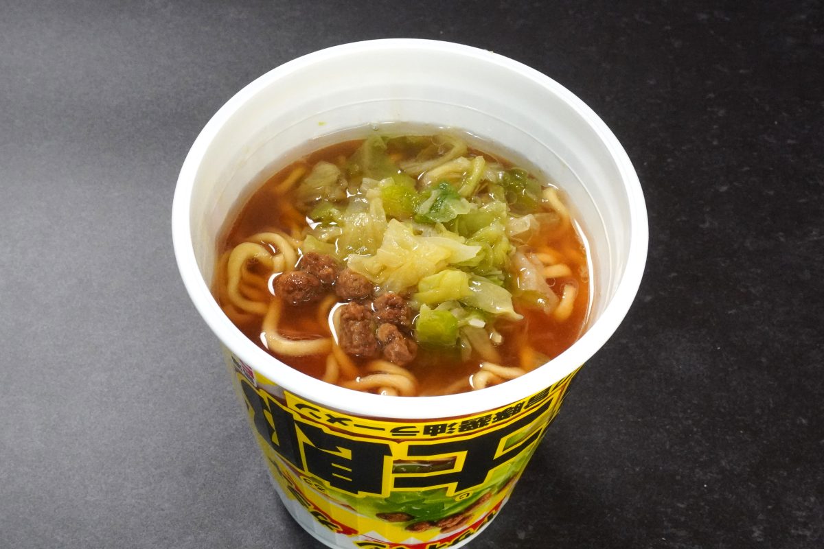 サンヨー食品「サッポロ一番 富士郎 ニンニク旨豚醤油ラーメン」